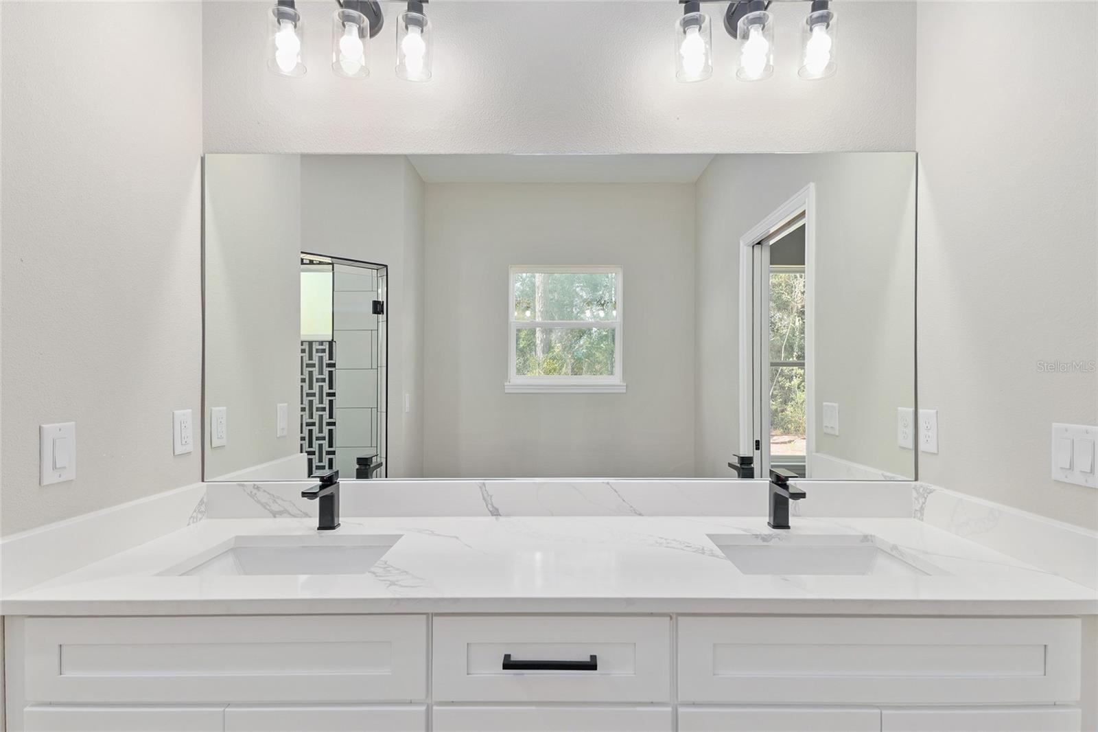 Image 19 of 35 For 9370 Del Rio Way