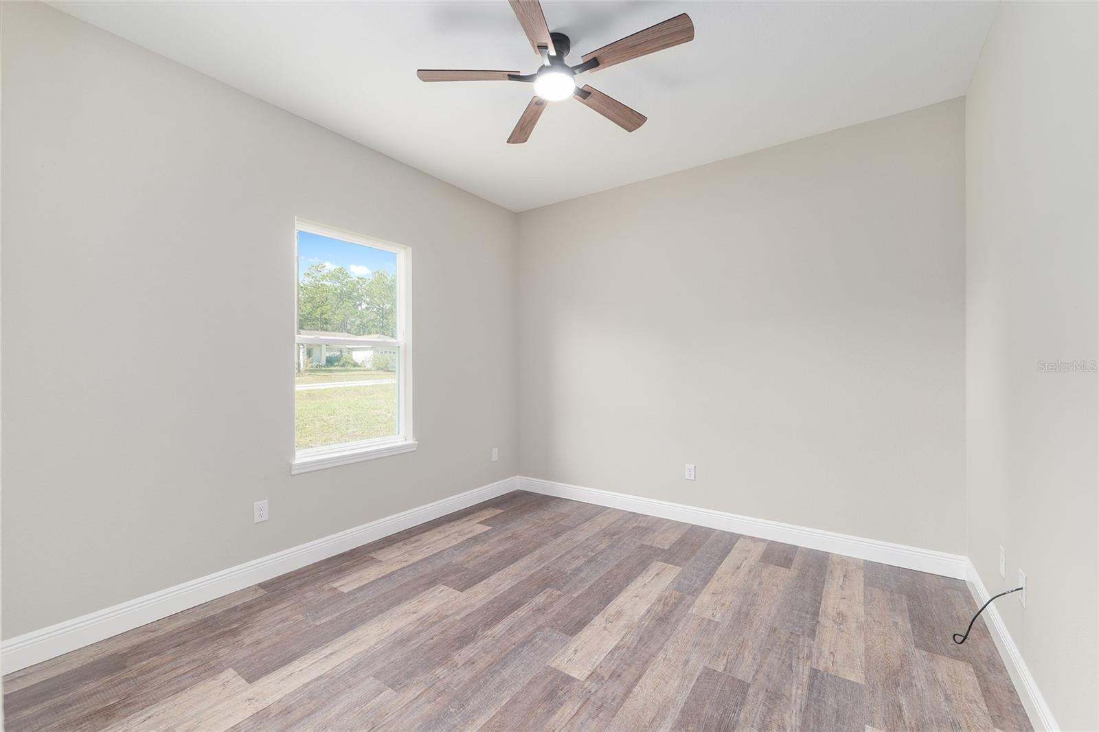 Image 27 of 35 For 9370 Del Rio Way