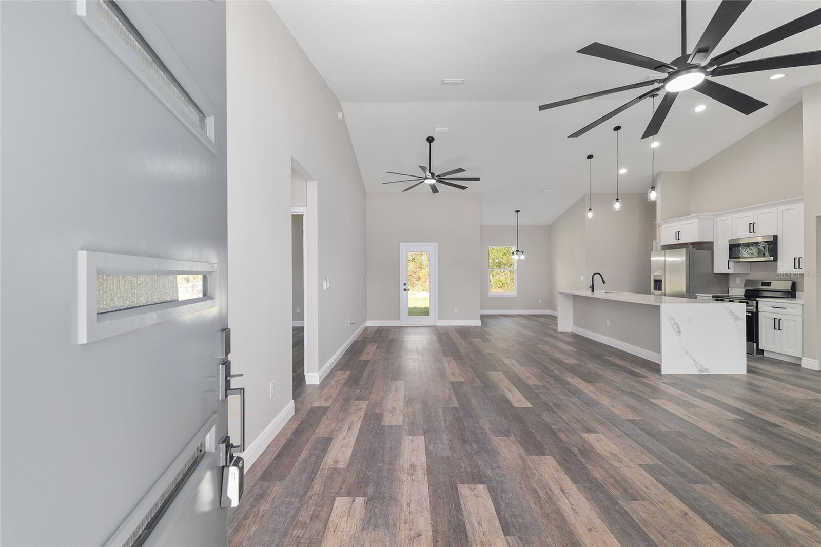 Image 6 of 35 For 9370 Del Rio Way