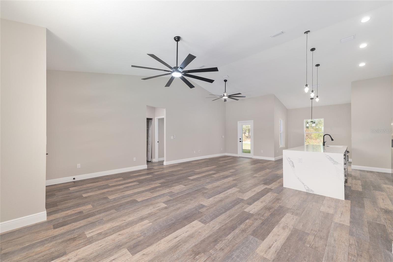 Image 9 of 35 For 9370 Del Rio Way