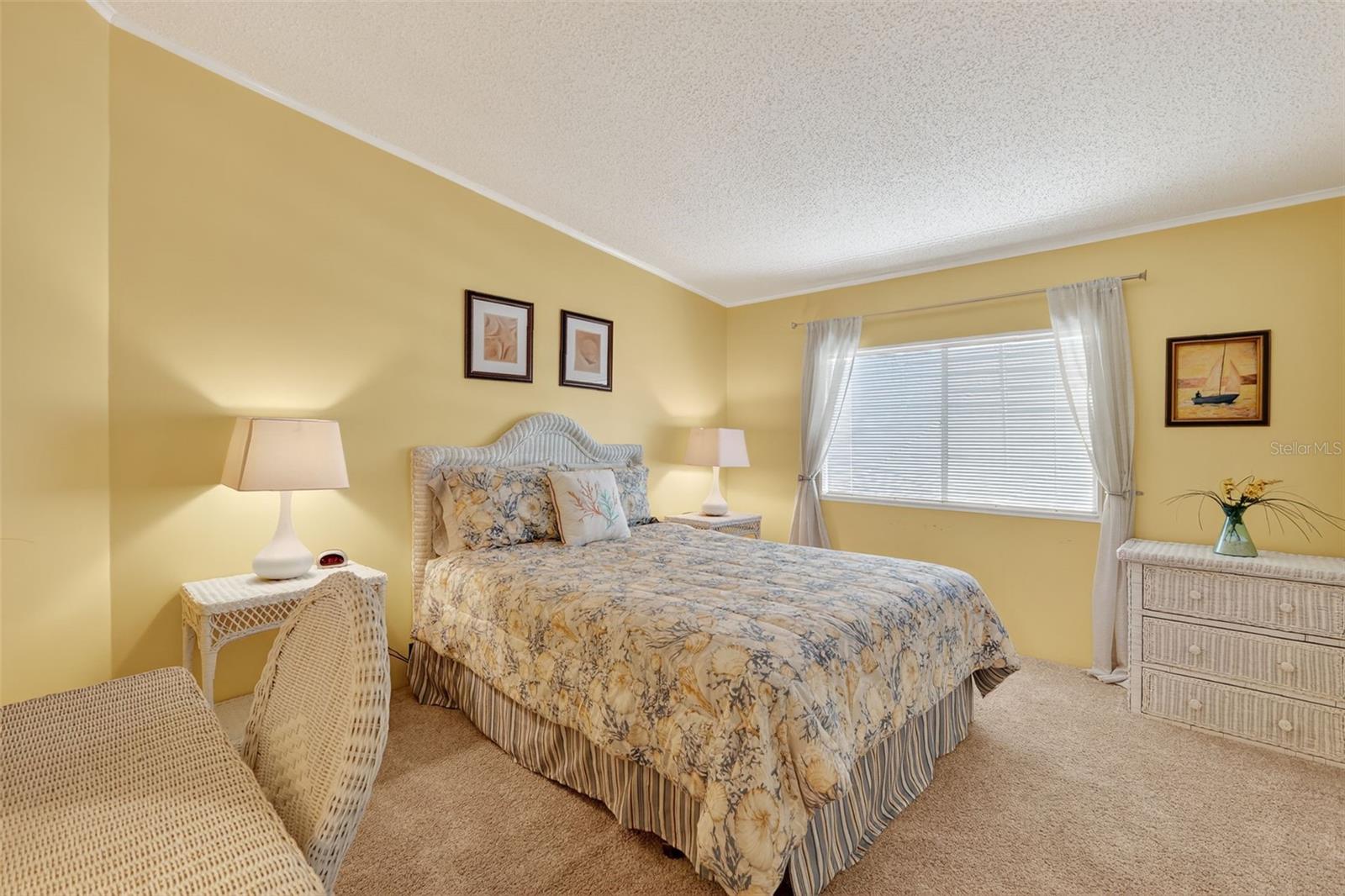 Image 18 of 37 For 3530 Manatee Road