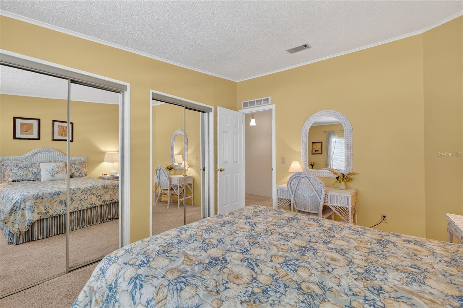 Image 19 of 37 For 3530 Manatee Road