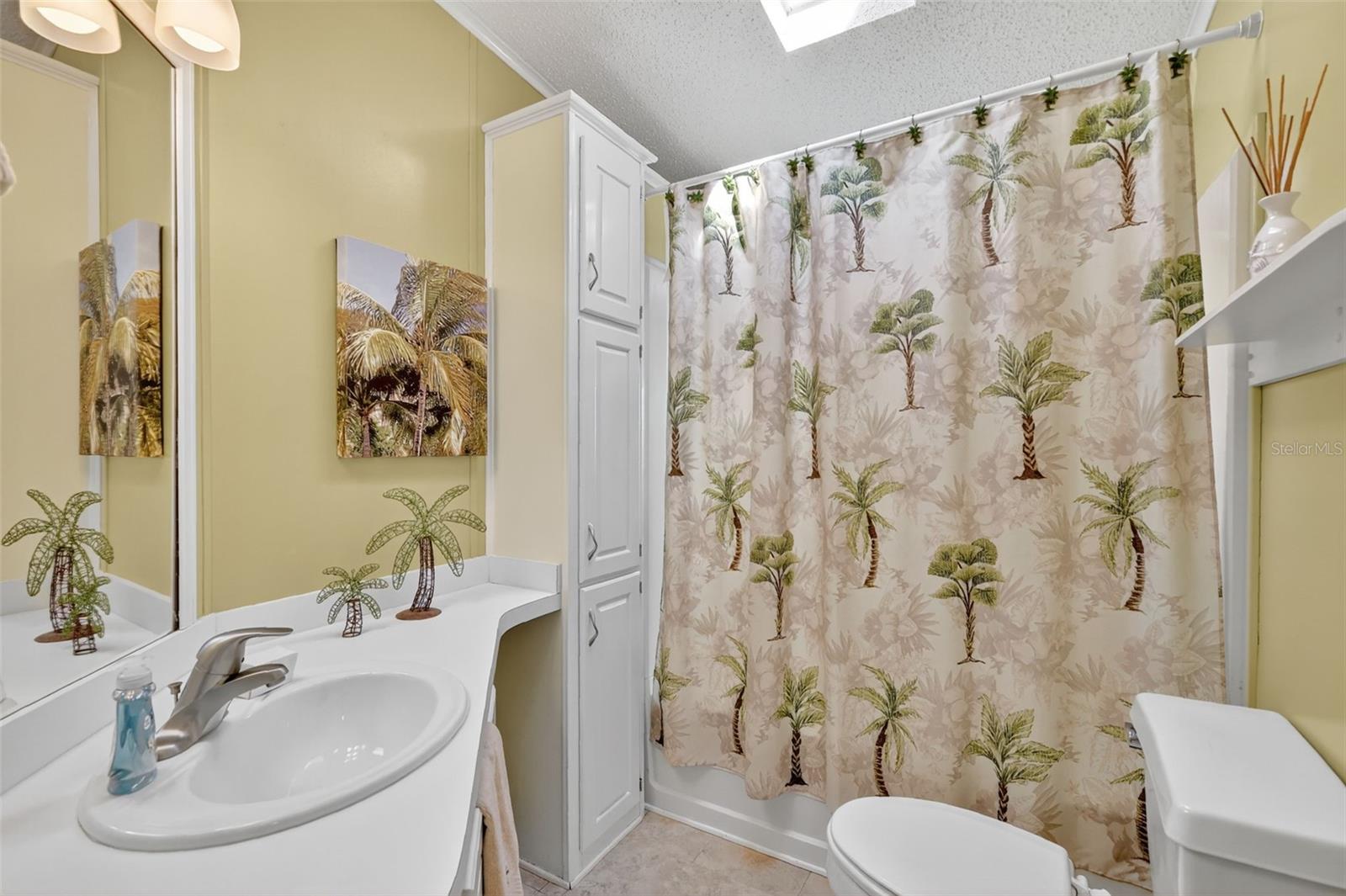 Image 21 of 37 For 3530 Manatee Road