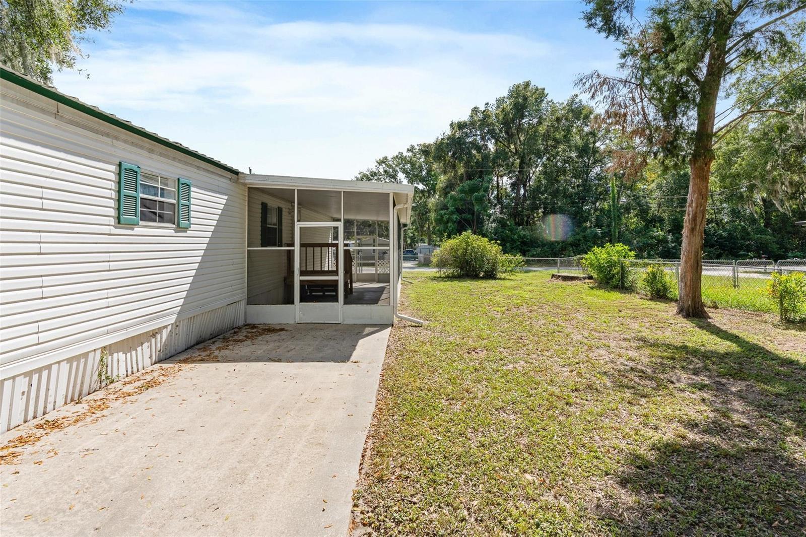 Image 24 of 34 For 4865 Se 145th Place