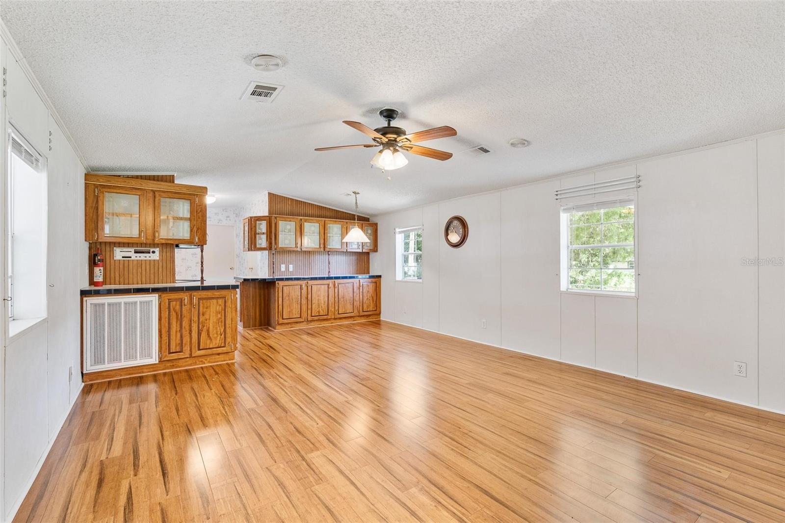 Image 7 of 34 For 4865 Se 145th Place
