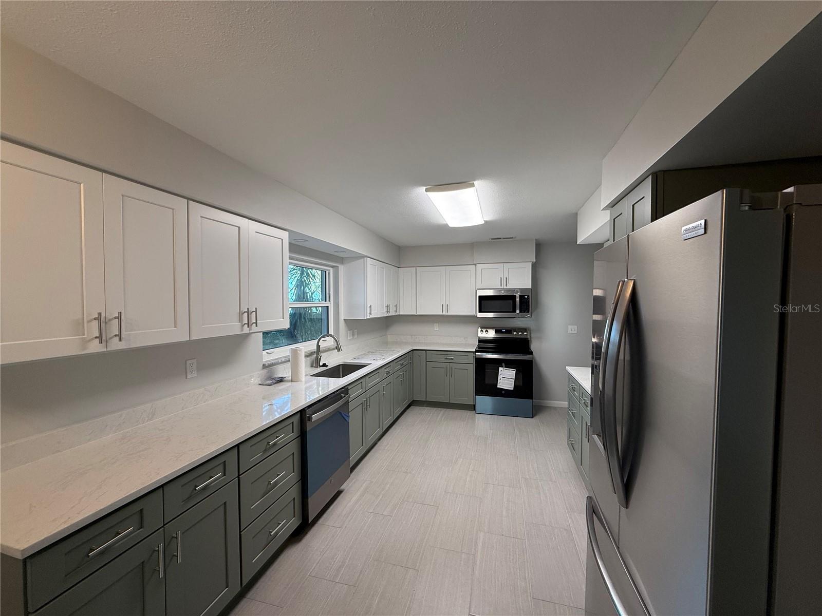 Image 8 of 20 For 11323 Cypress Drive