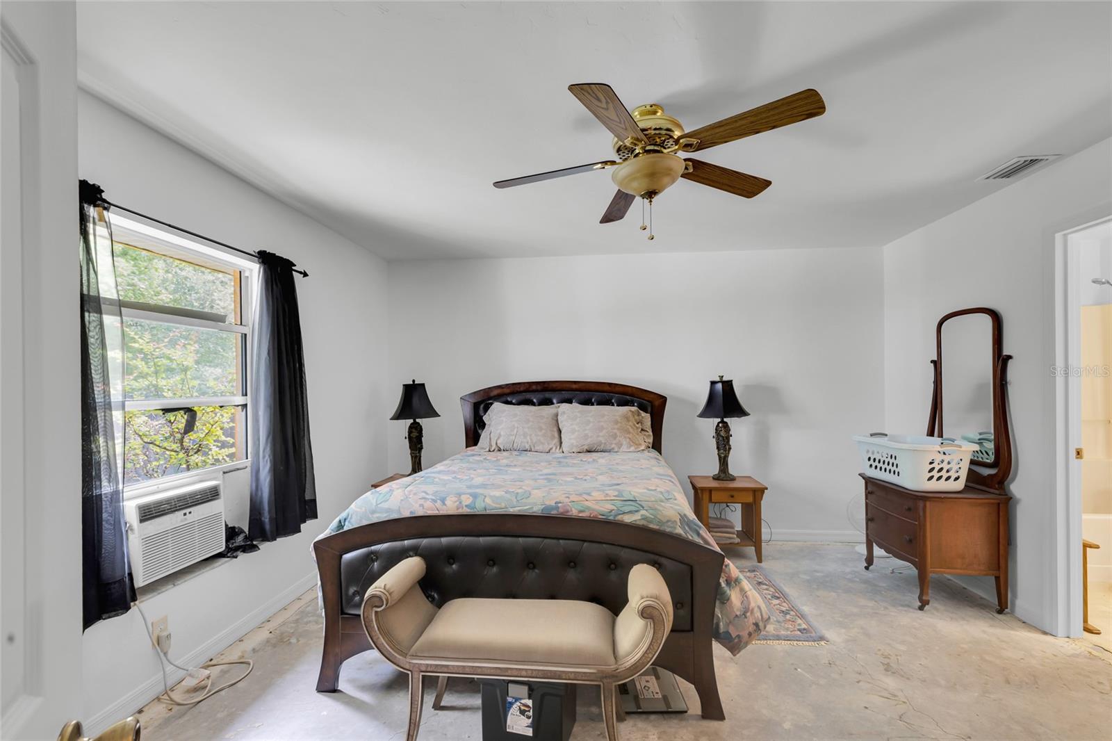 Image 16 of 31 For 10 Sequoia Drive Trace