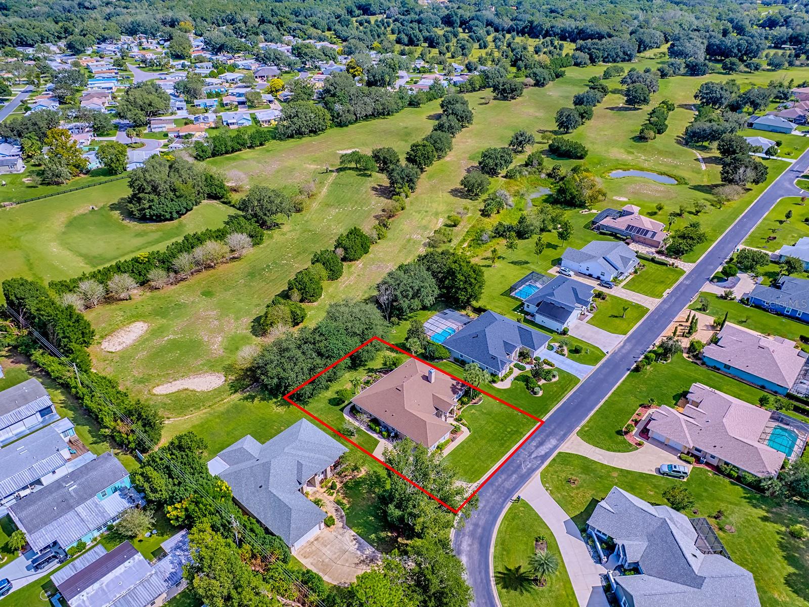 Image 64 of 70 For 564 Dowling Circle