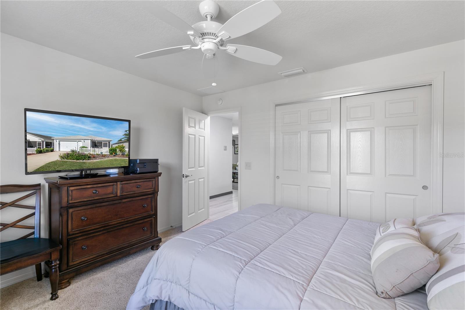 Image 19 of 42 For 3374 Castlegate Court