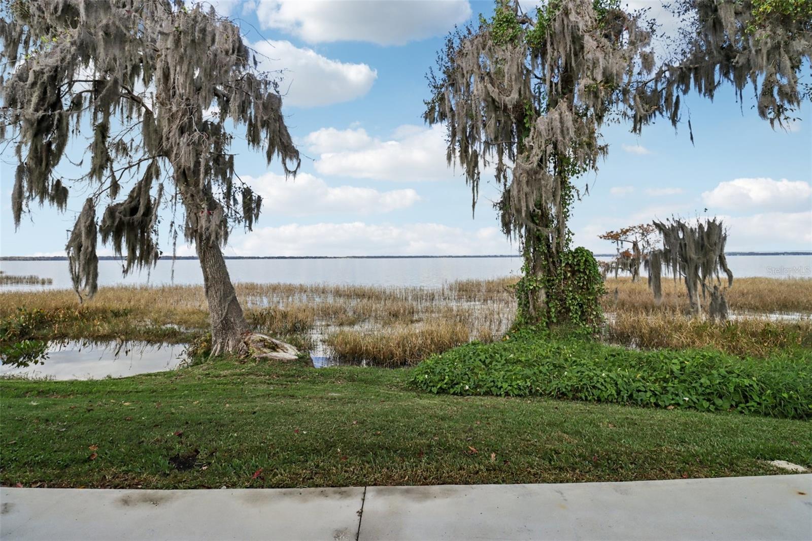 Image 24 of 27 For 2225 Cypress Court 2c