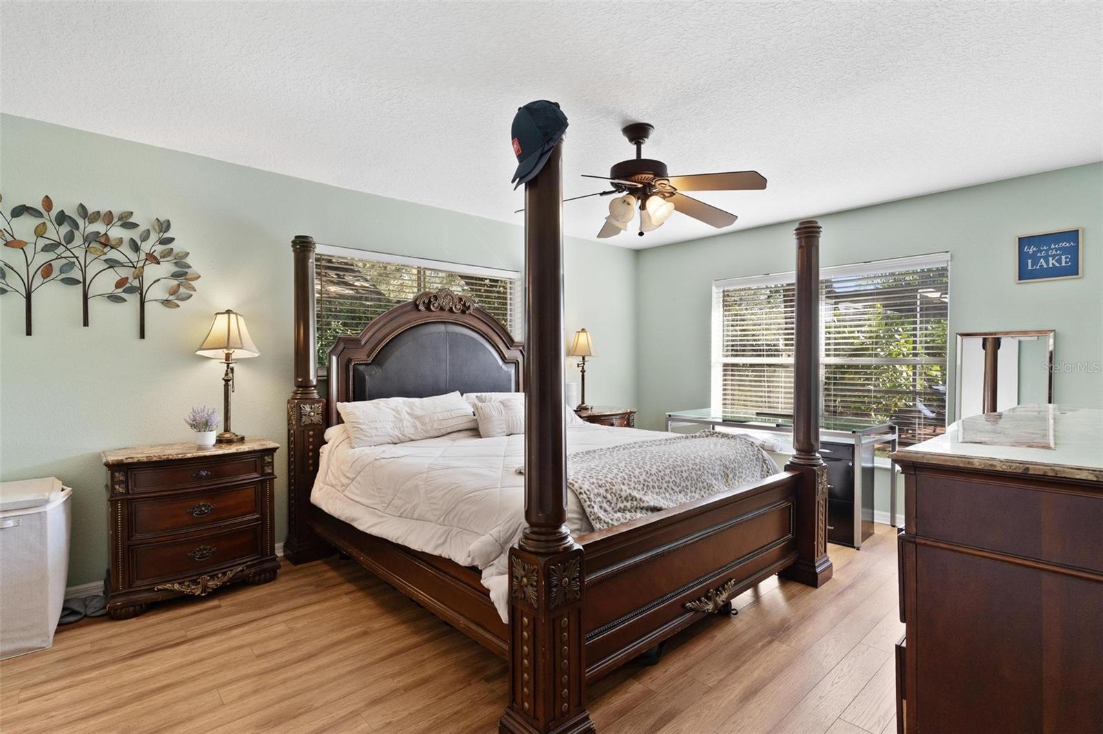 Image 13 of 36 For 1041 Vassar Drive
