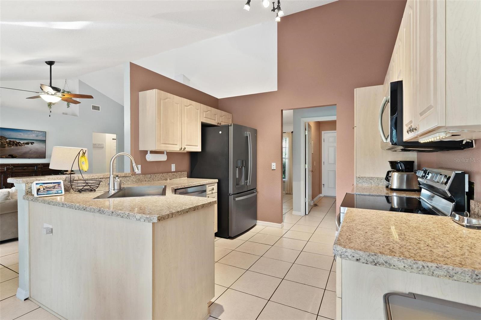 Image 8 of 36 For 1041 Vassar Drive