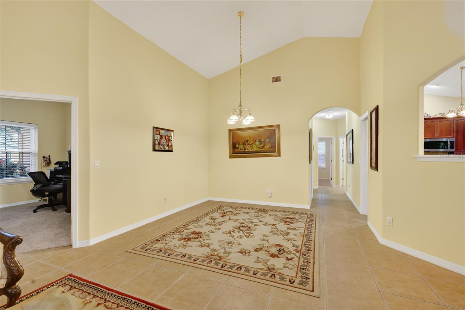 Image 9 of 43 For 16741 Tall Grass Lane