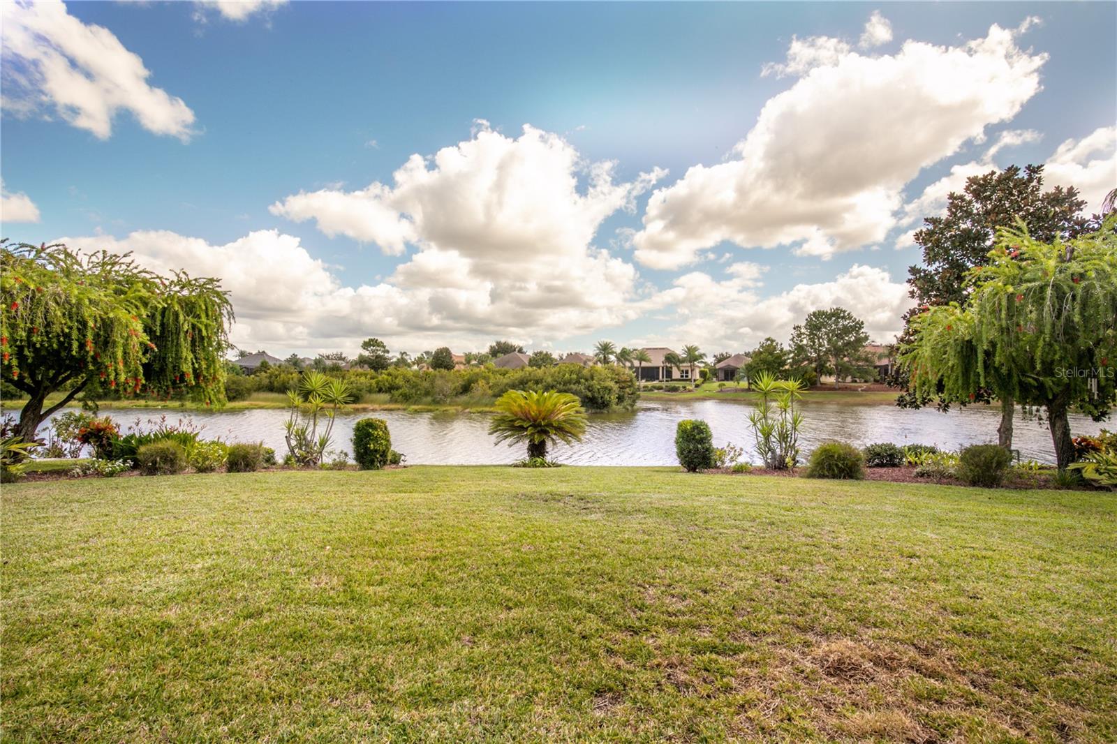 Image 19 of 50 For 8860 Bridgeport Bay Circle