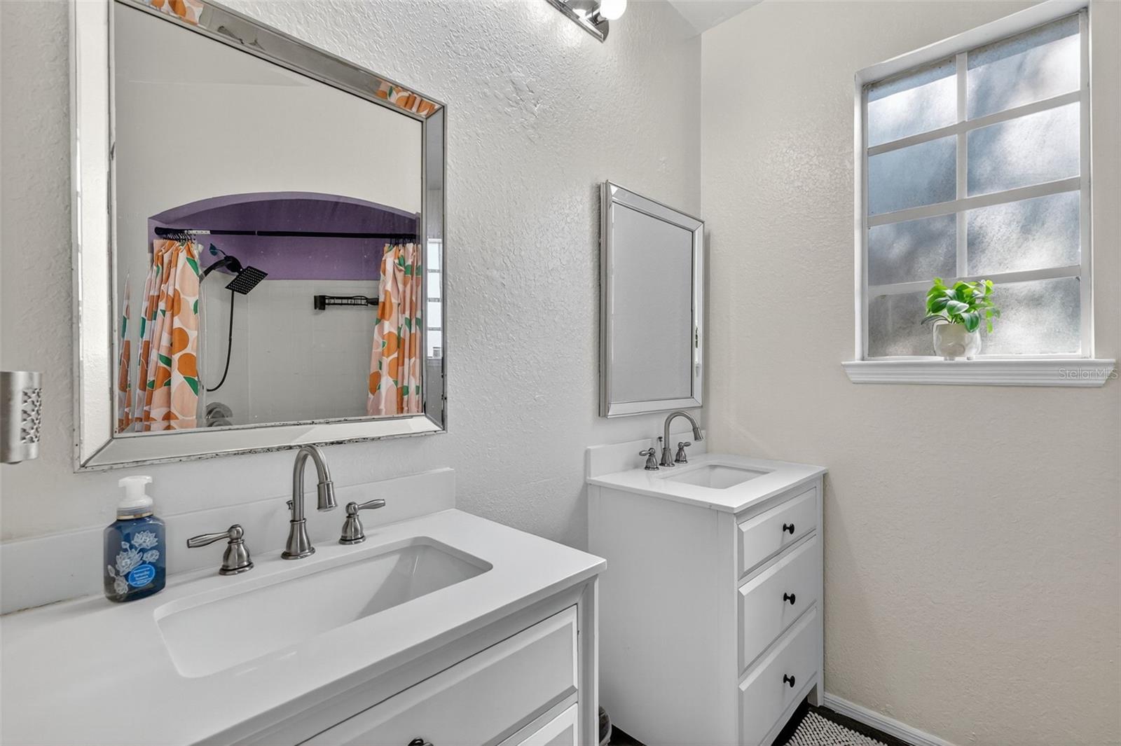 Image 17 of 35 For 103 Vista Verdi Circle 229