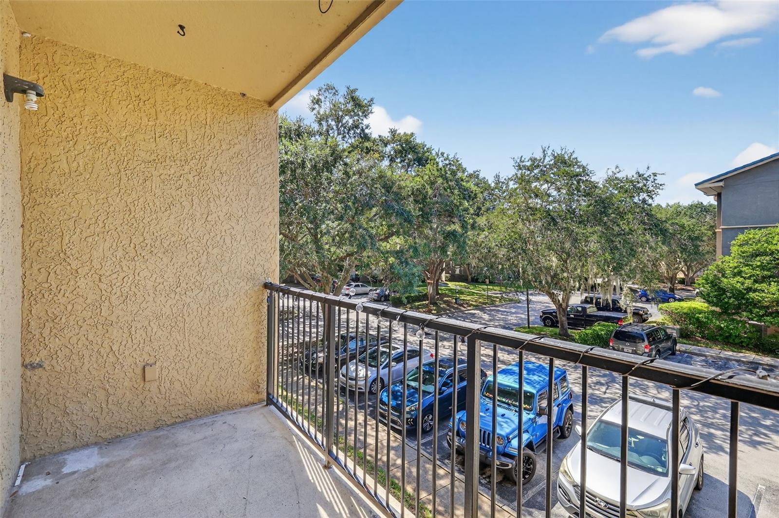 Image 23 of 35 For 103 Vista Verdi Circle 229