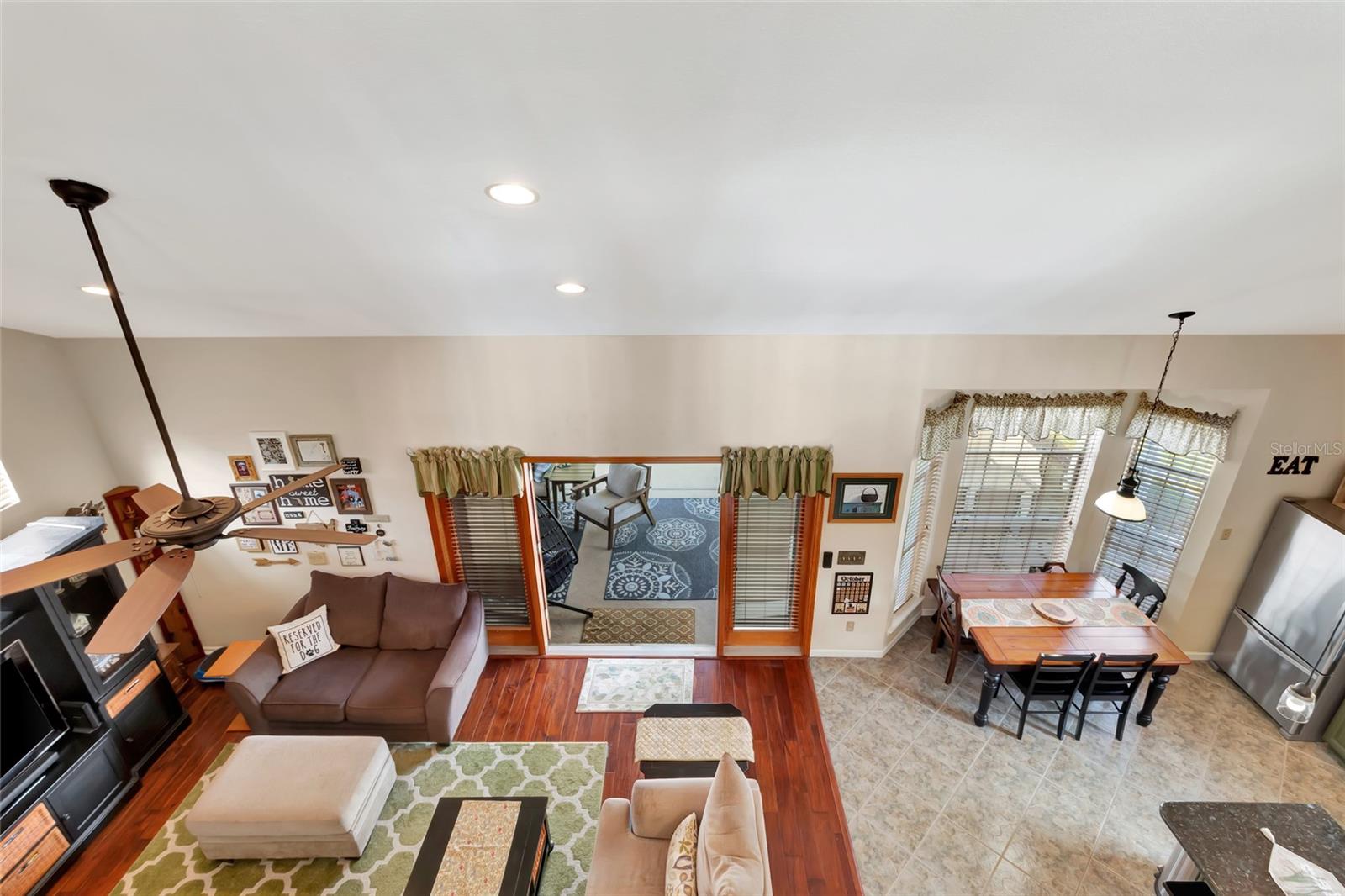 Image 25 of 39 For 10414 Mesa Lane