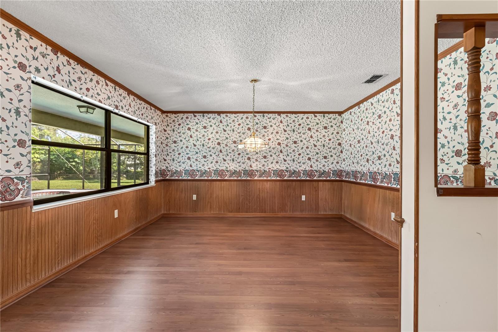 Image 11 of 50 For 4133 Bair Avenue