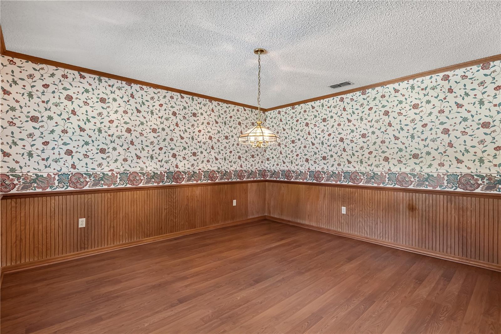 Image 12 of 50 For 4133 Bair Avenue