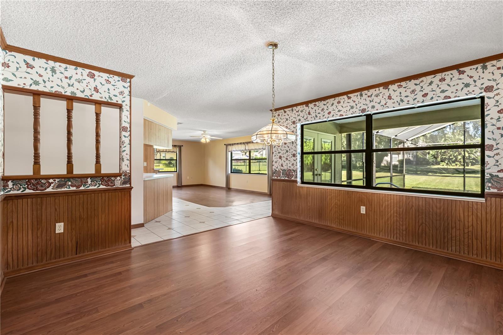 Image 13 of 50 For 4133 Bair Avenue