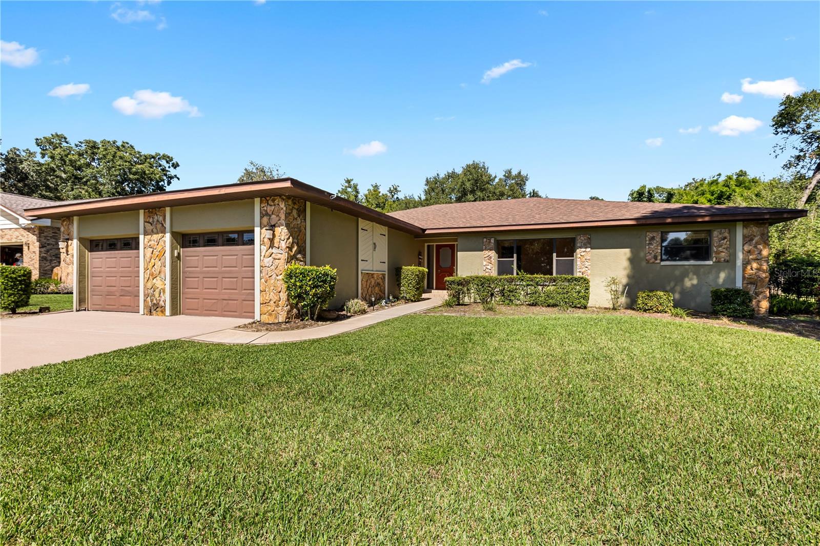 Image 2 of 50 For 4133 Bair Avenue