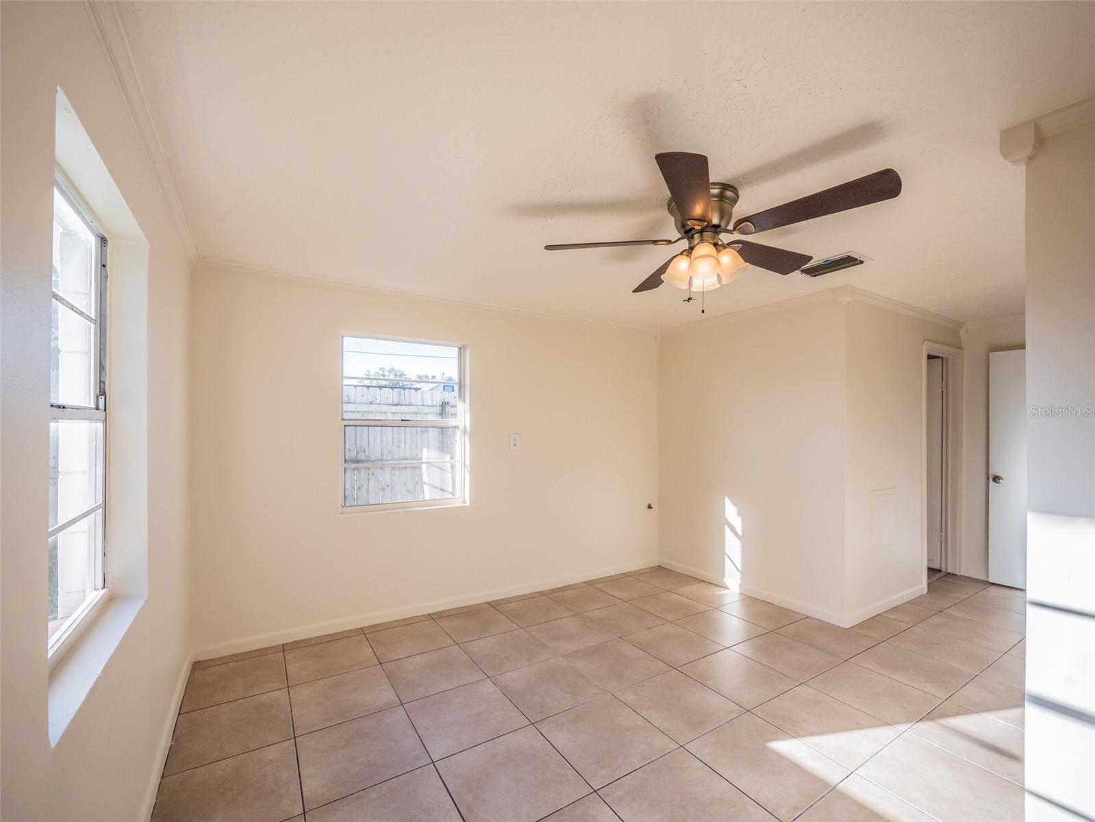 Image 24 of 38 For 1215 Morin Street