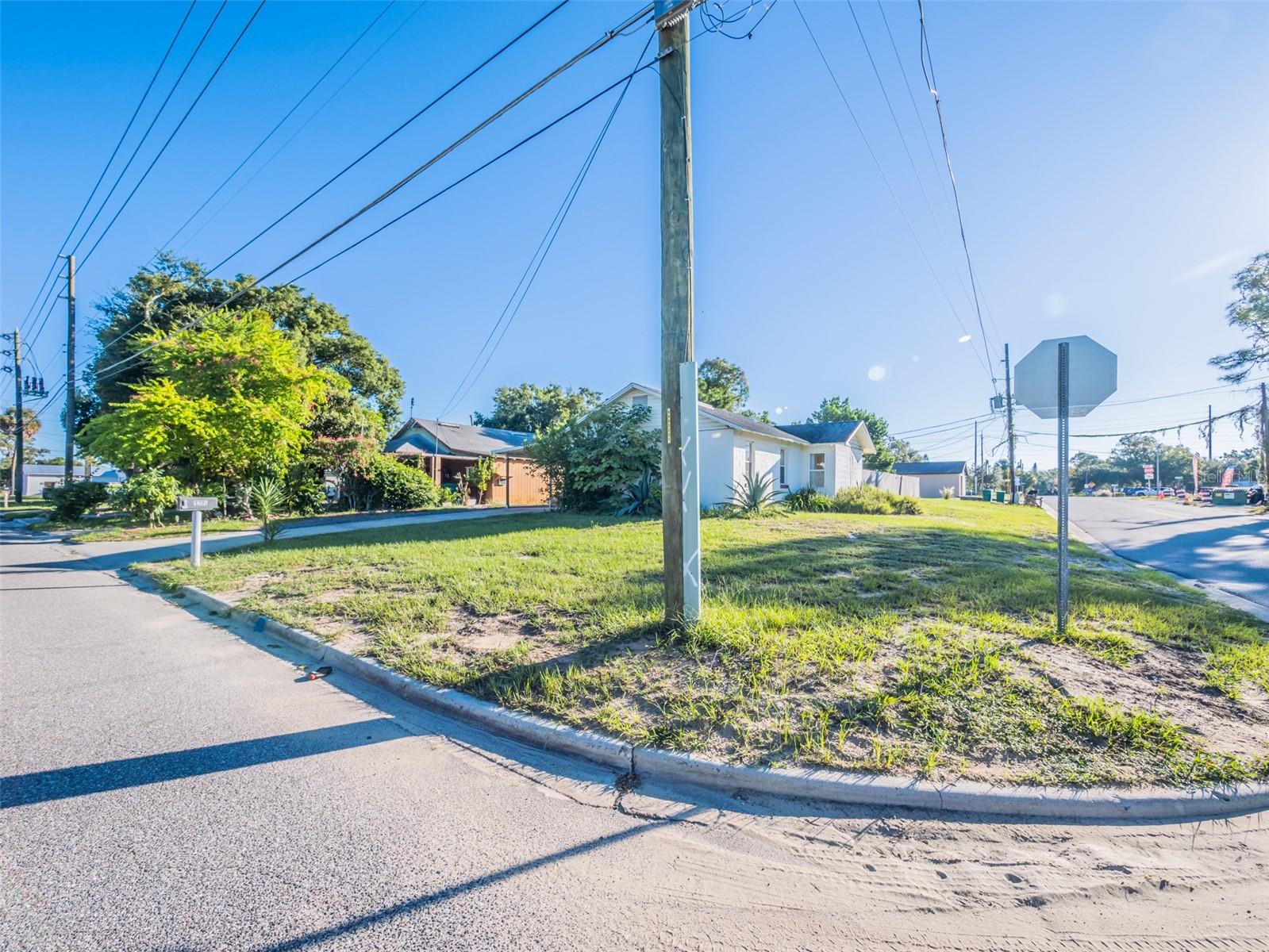 Image 30 of 38 For 1215 Morin Street