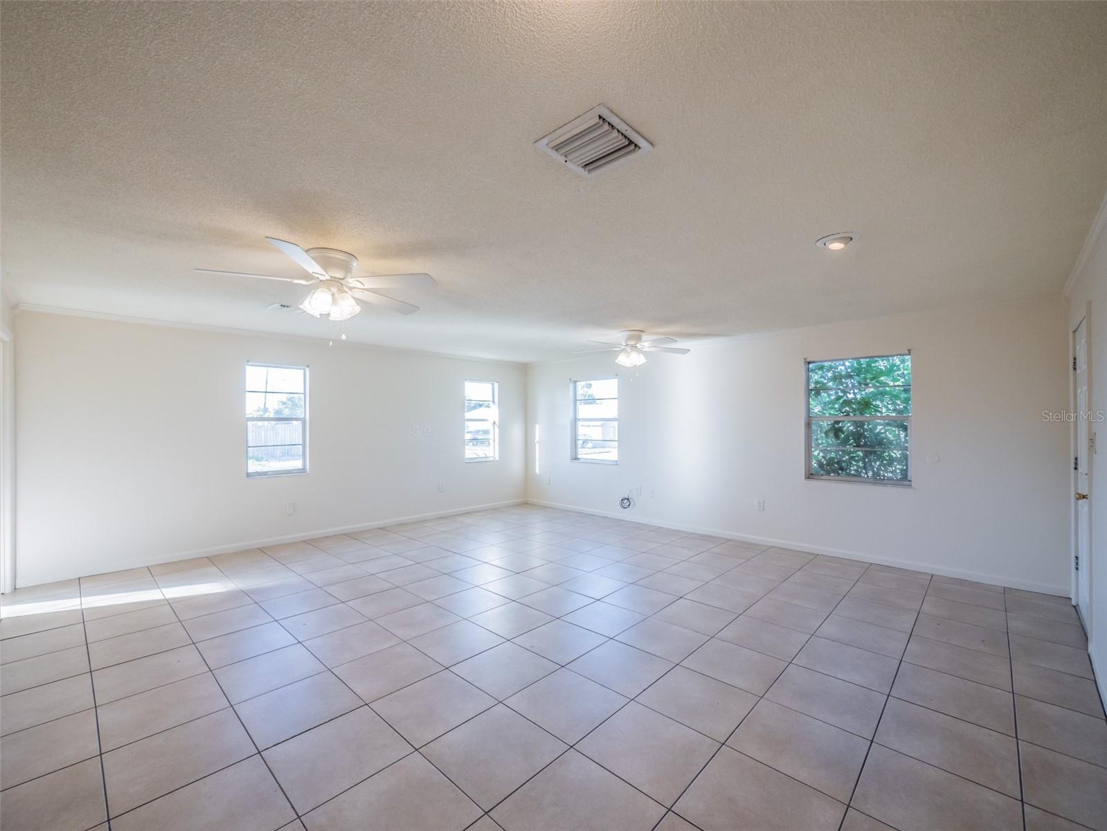 Image 5 of 38 For 1215 Morin Street