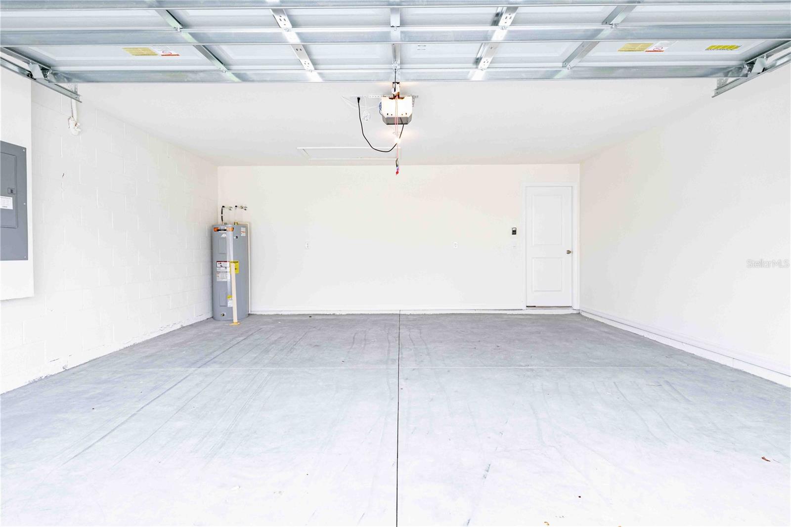 Image 16 of 18 For 11268 67th Circle