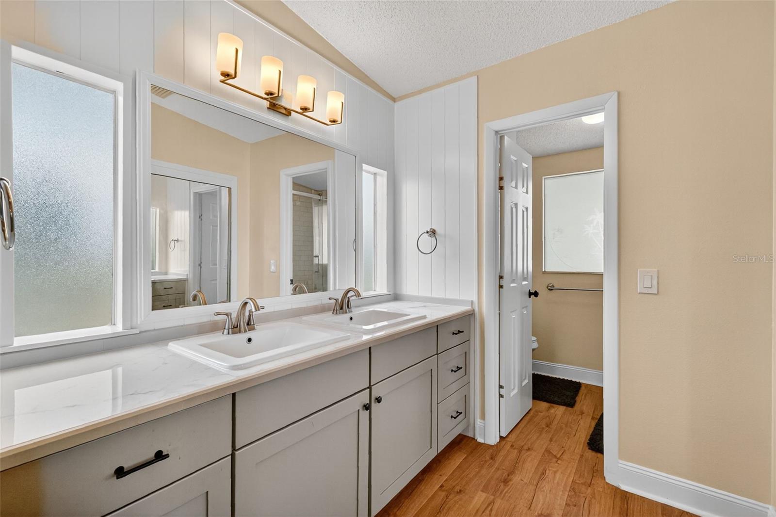 Image 23 of 30 For 1604 Kiley Court