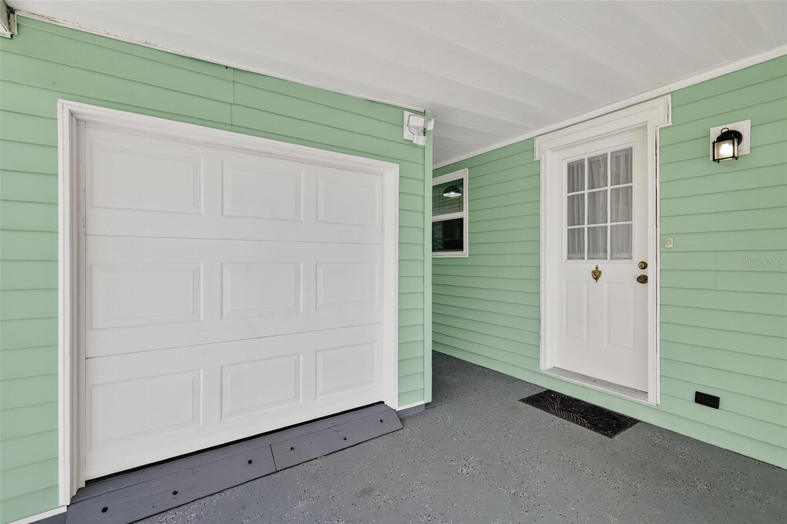 Image 3 of 30 For 1604 Kiley Court