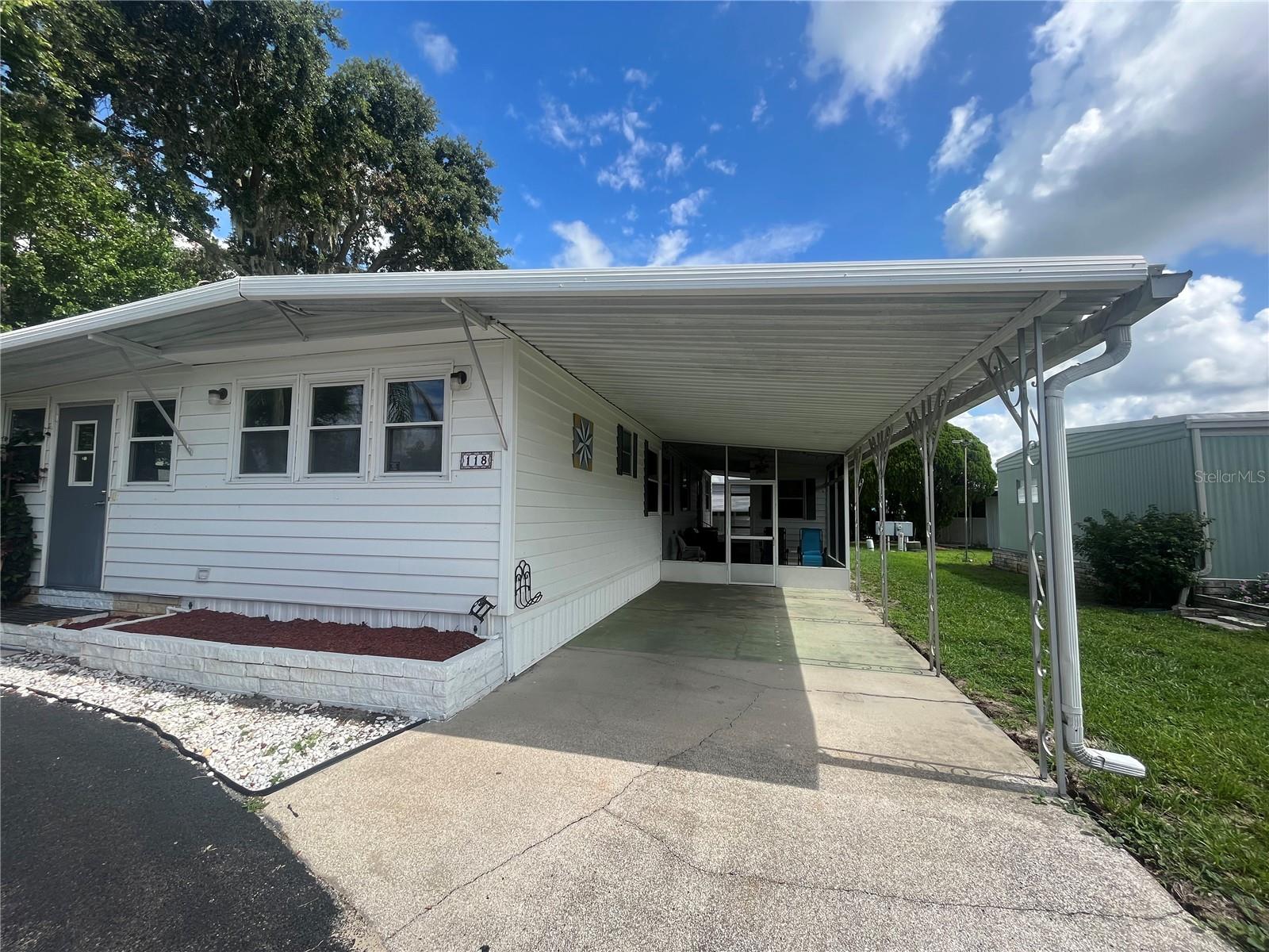 Image 16 of 47 For 118 Tropical Lane