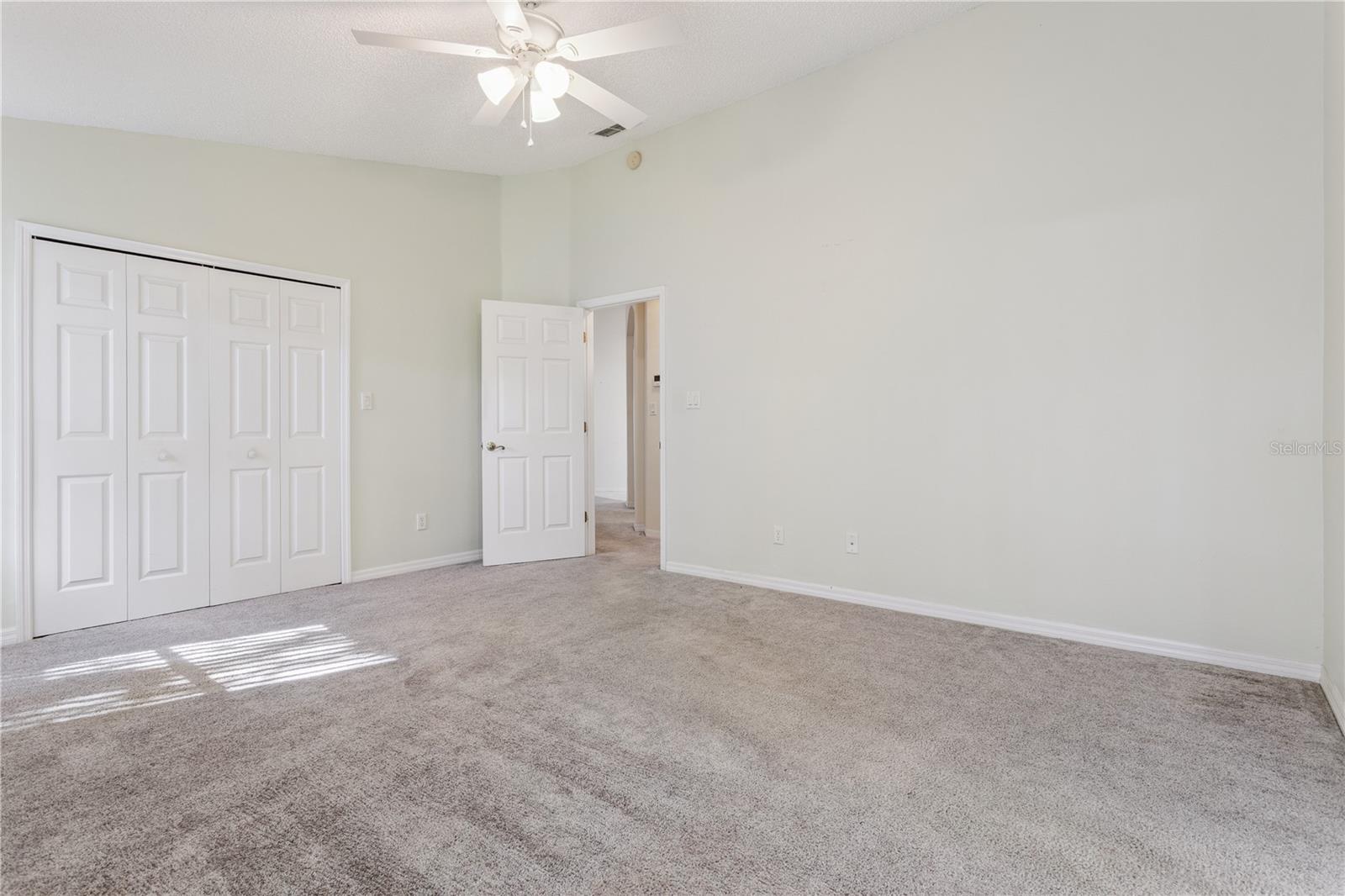 Image 20 of 40 For 4936 Sawgrass Lake Circle