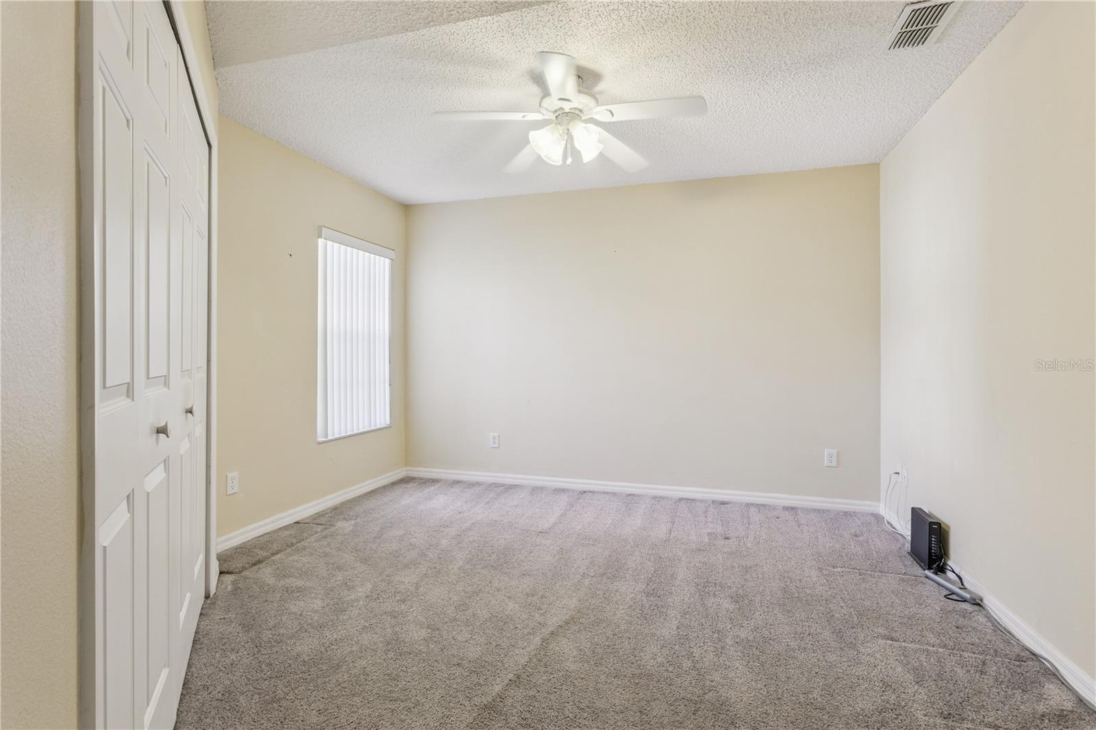 Image 27 of 40 For 4936 Sawgrass Lake Circle