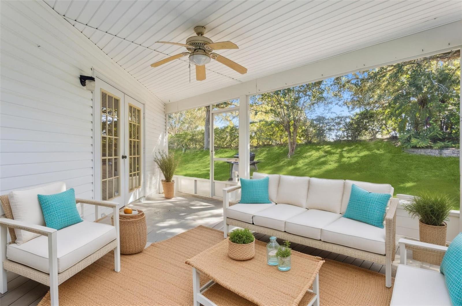 Image 4 of 40 For 4936 Sawgrass Lake Circle