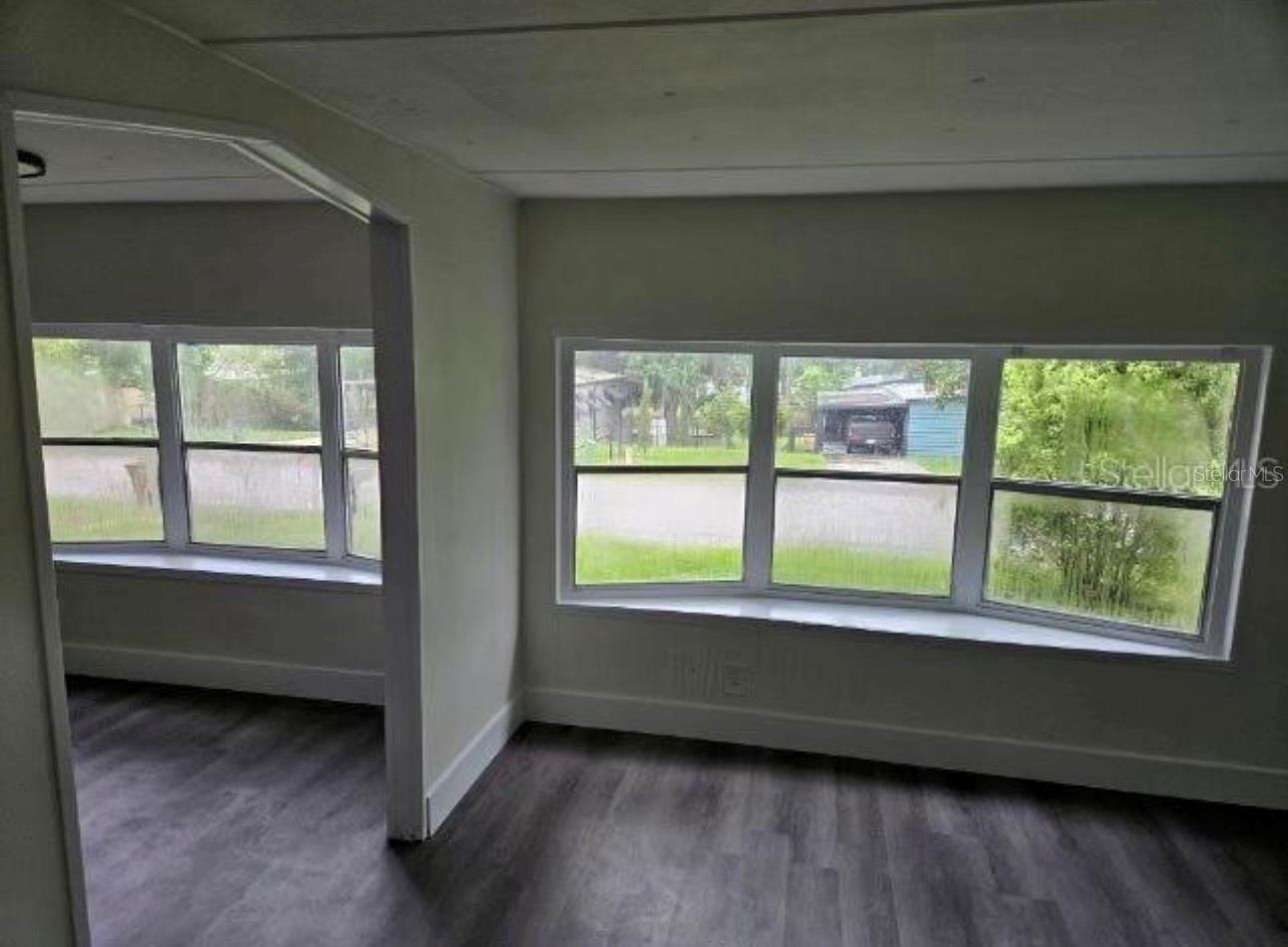 Image 3 of 5 For 17321 Palm Drive