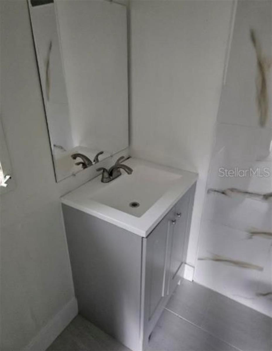 Image 7 of 8 For 17321 Palm Drive