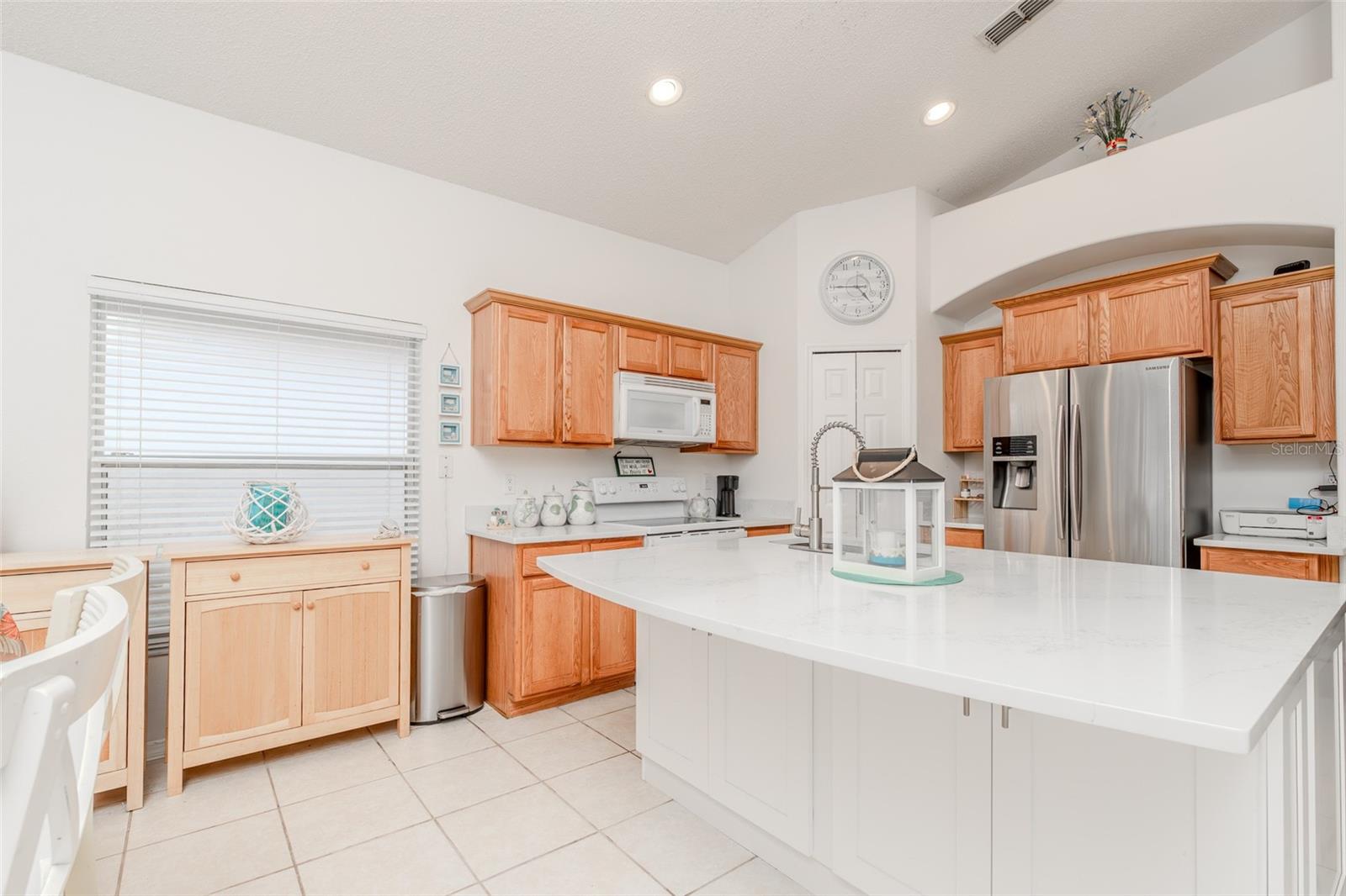 Image 4 of 44 For 16714 Fresh Meadow Drive