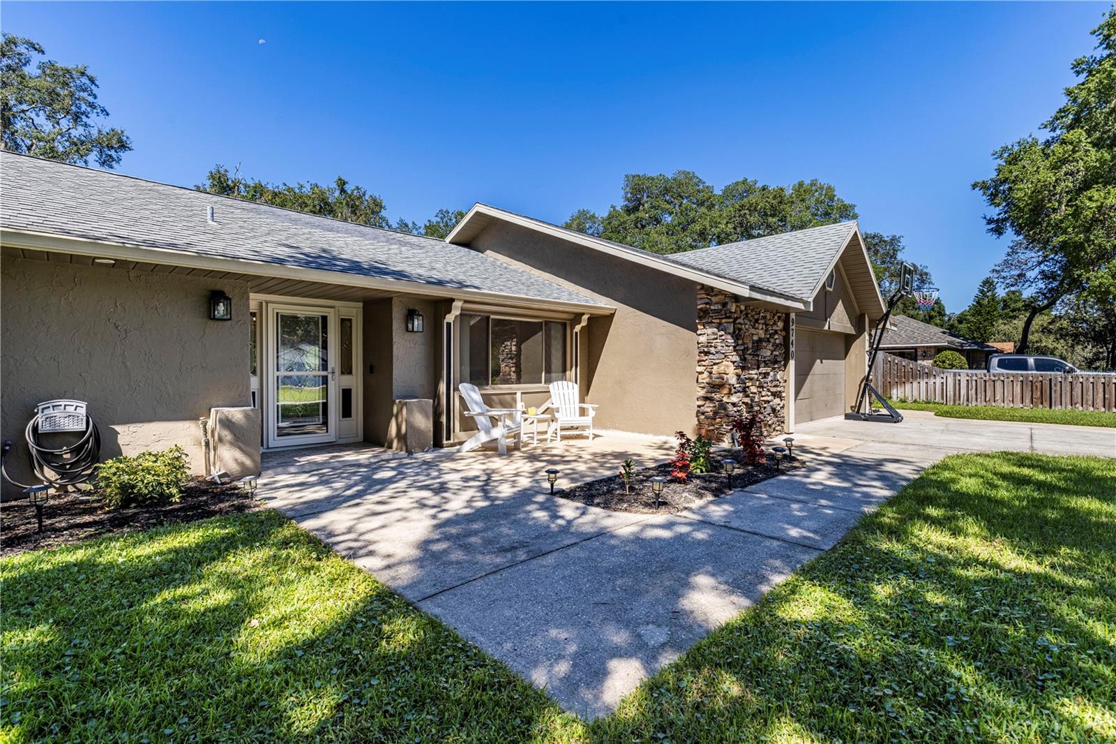 Image 7 of 47 For 9740 Fairway Circle