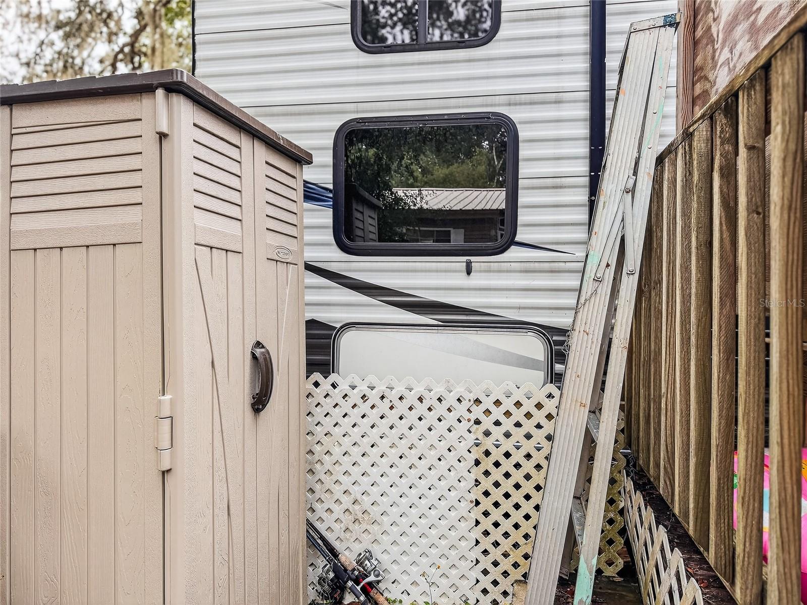 Image 27 of 42 For 25184 143rd Place