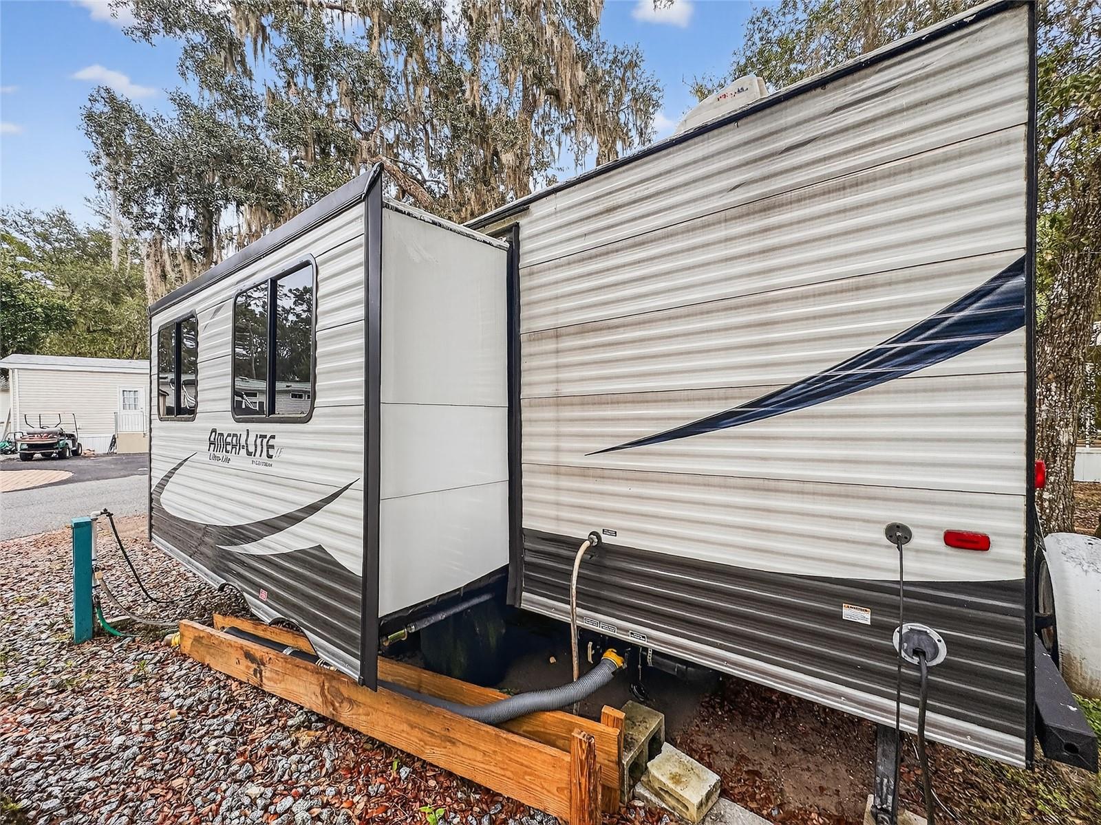 Image 28 of 42 For 25184 143rd Place