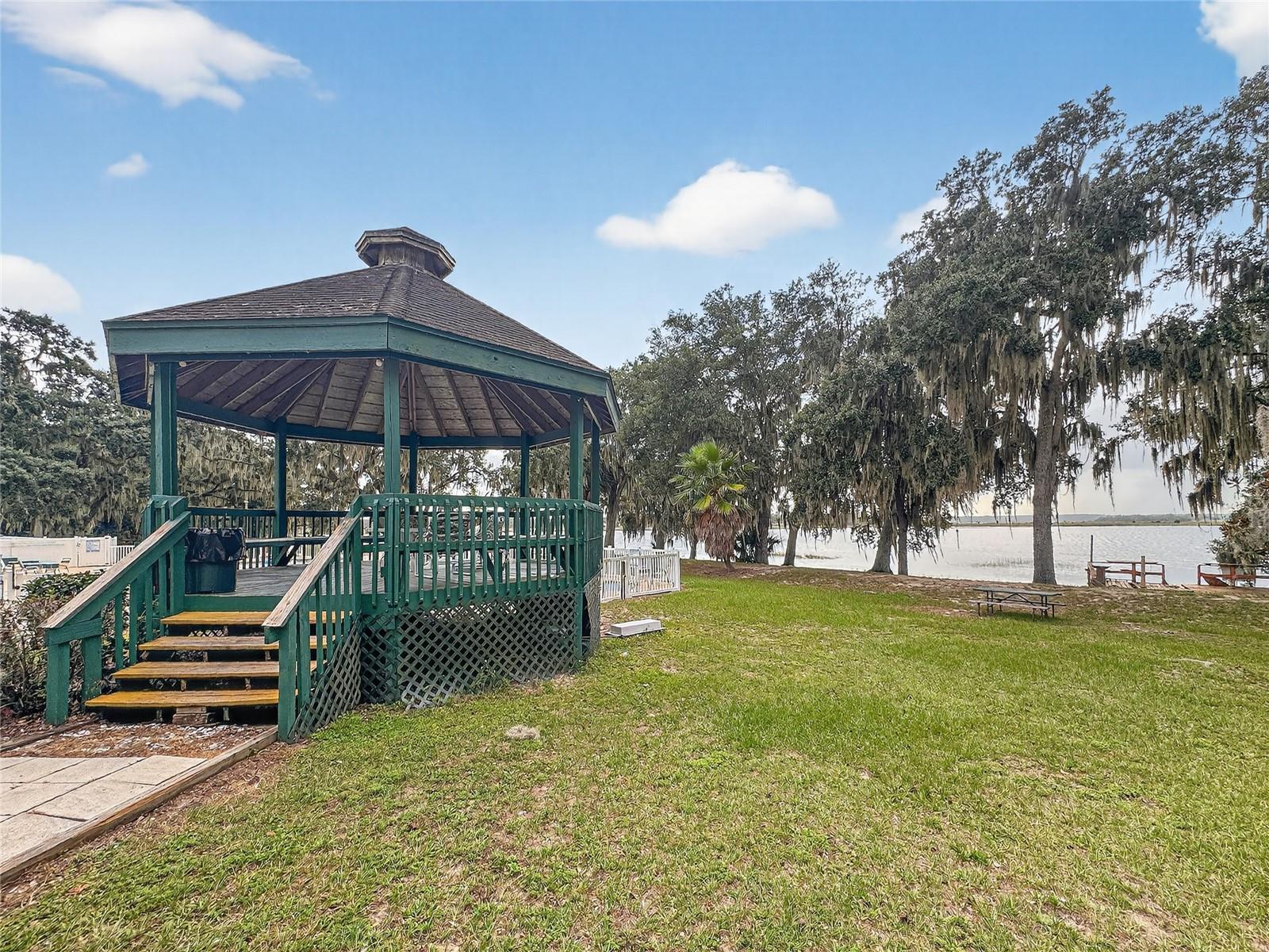 Image 35 of 42 For 25184 143rd Place