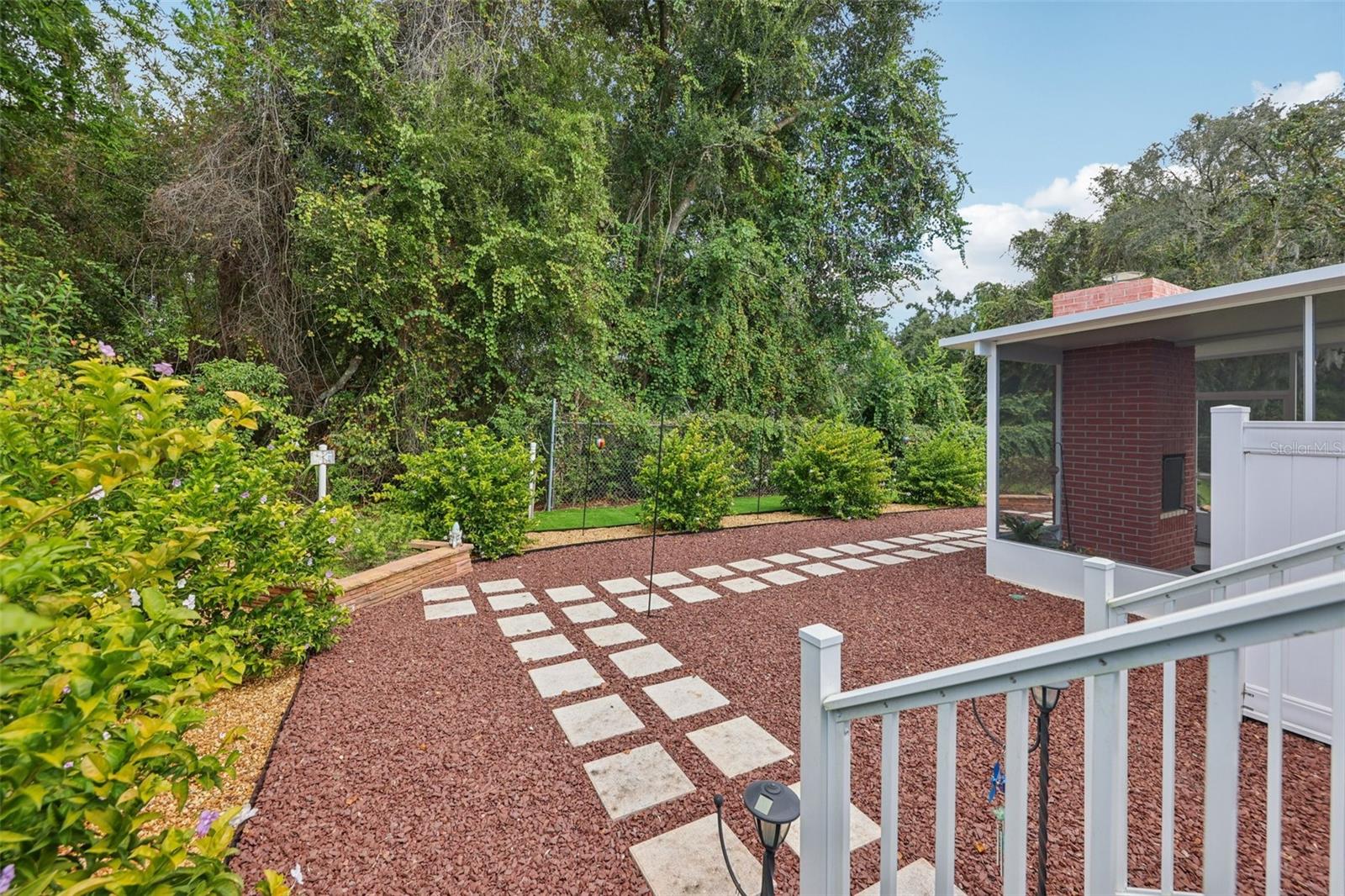 Image 12 of 48 For 430 Tarrson Boulevard