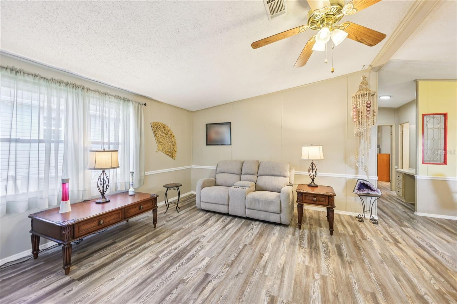 Image 15 of 48 For 430 Tarrson Boulevard