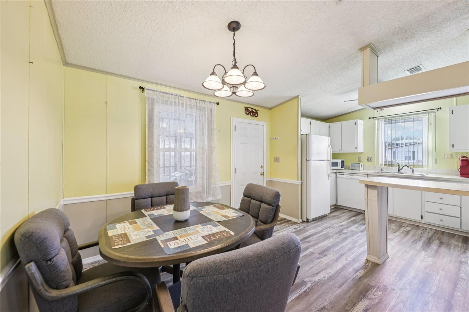 Image 20 of 48 For 430 Tarrson Boulevard