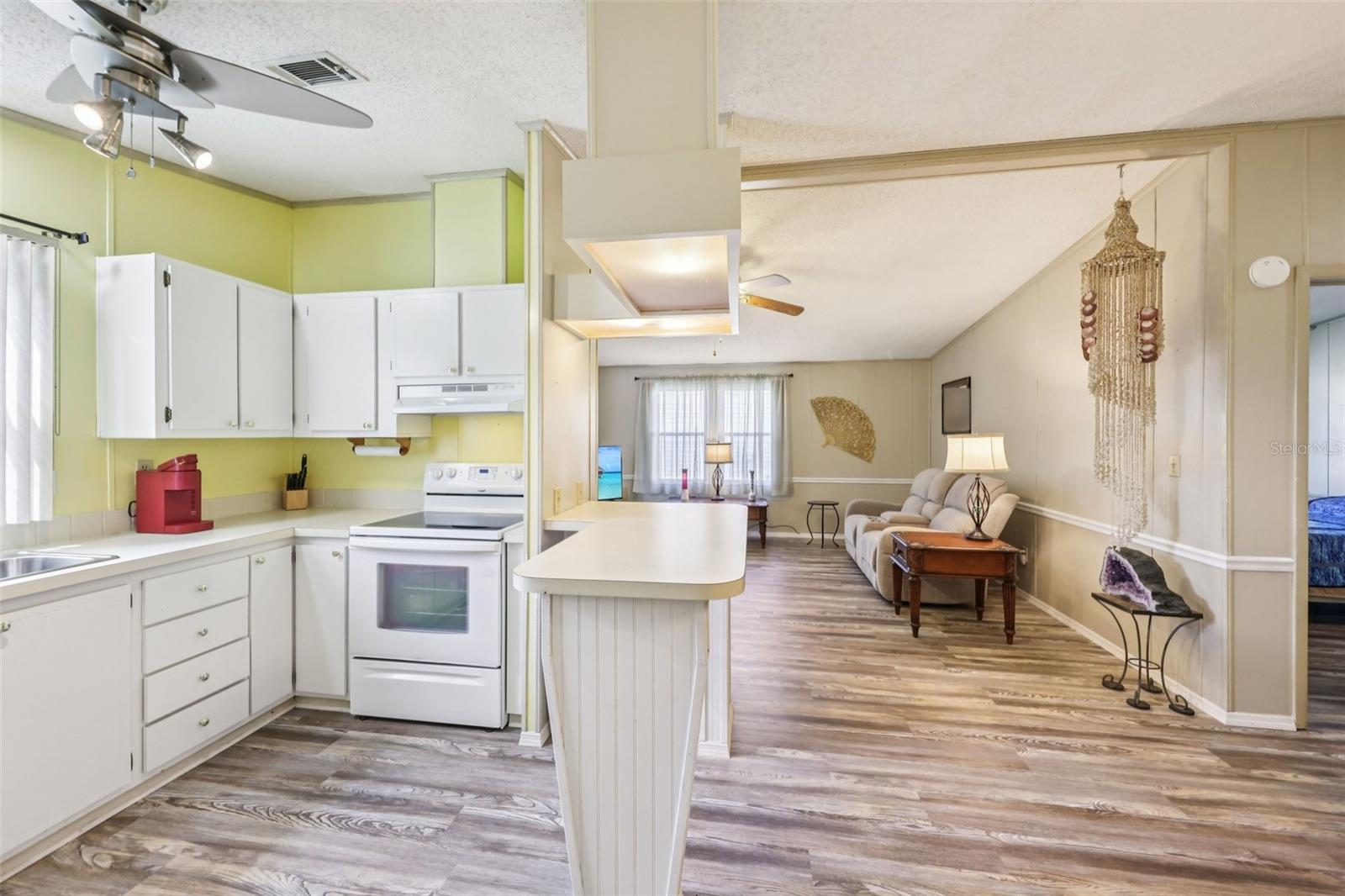 Image 28 of 48 For 430 Tarrson Boulevard