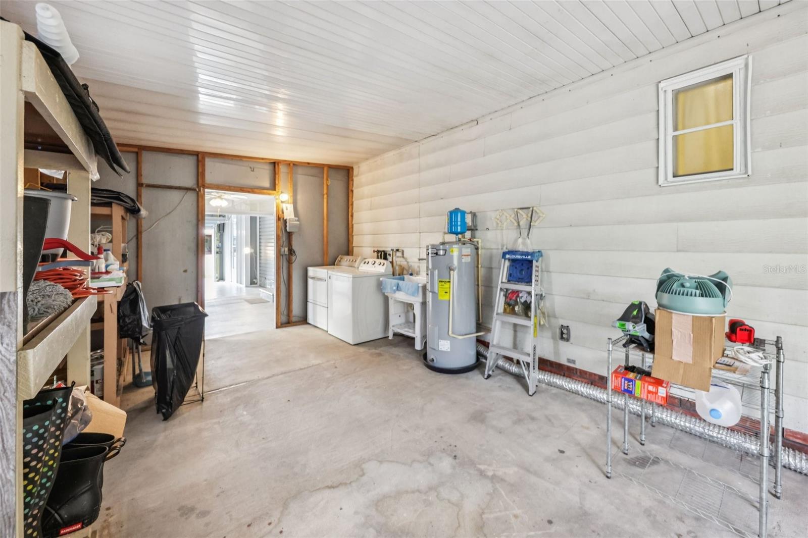 Image 40 of 48 For 430 Tarrson Boulevard