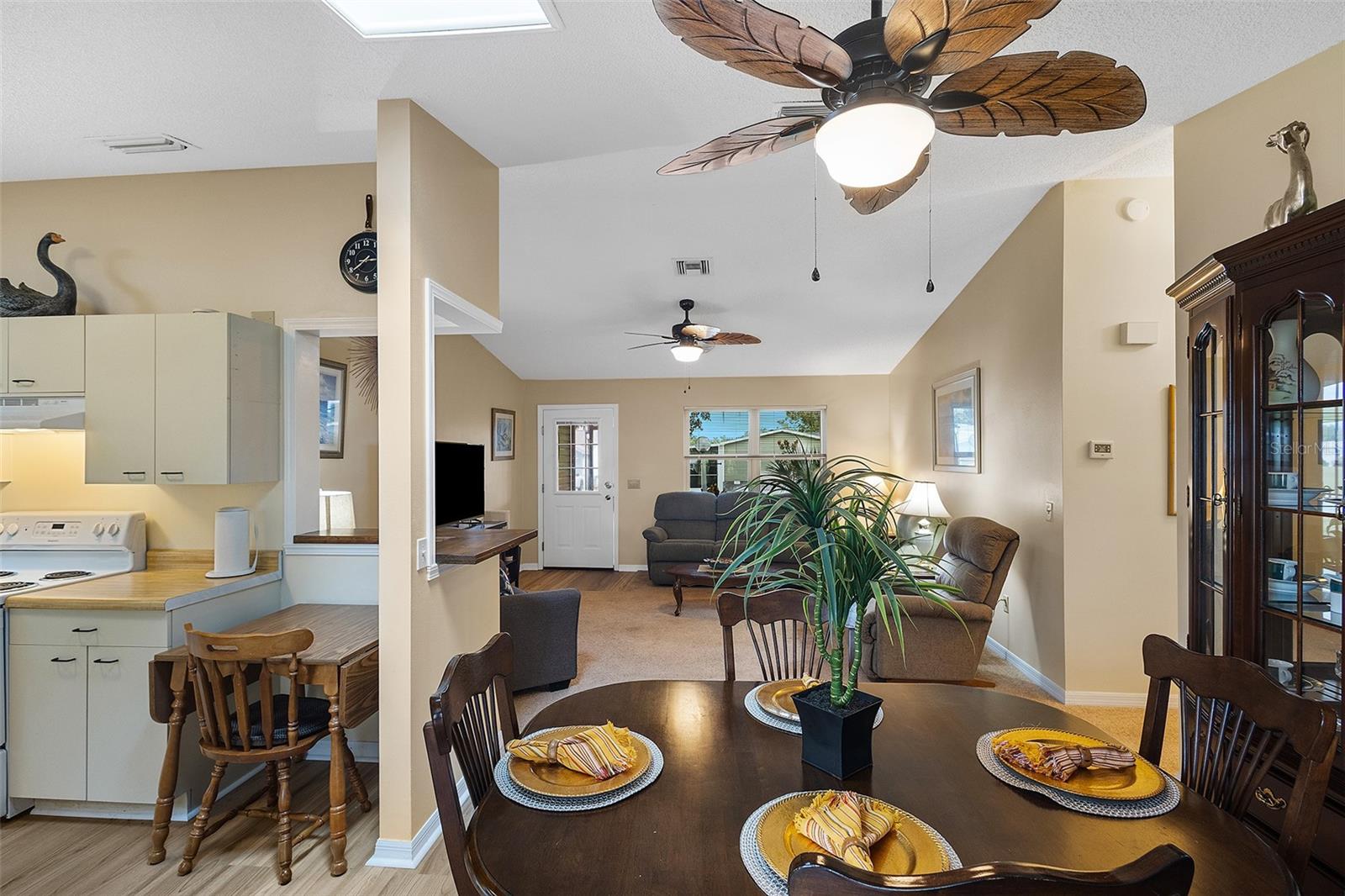 Image 10 of 34 For 1536 Schwartz Boulevard