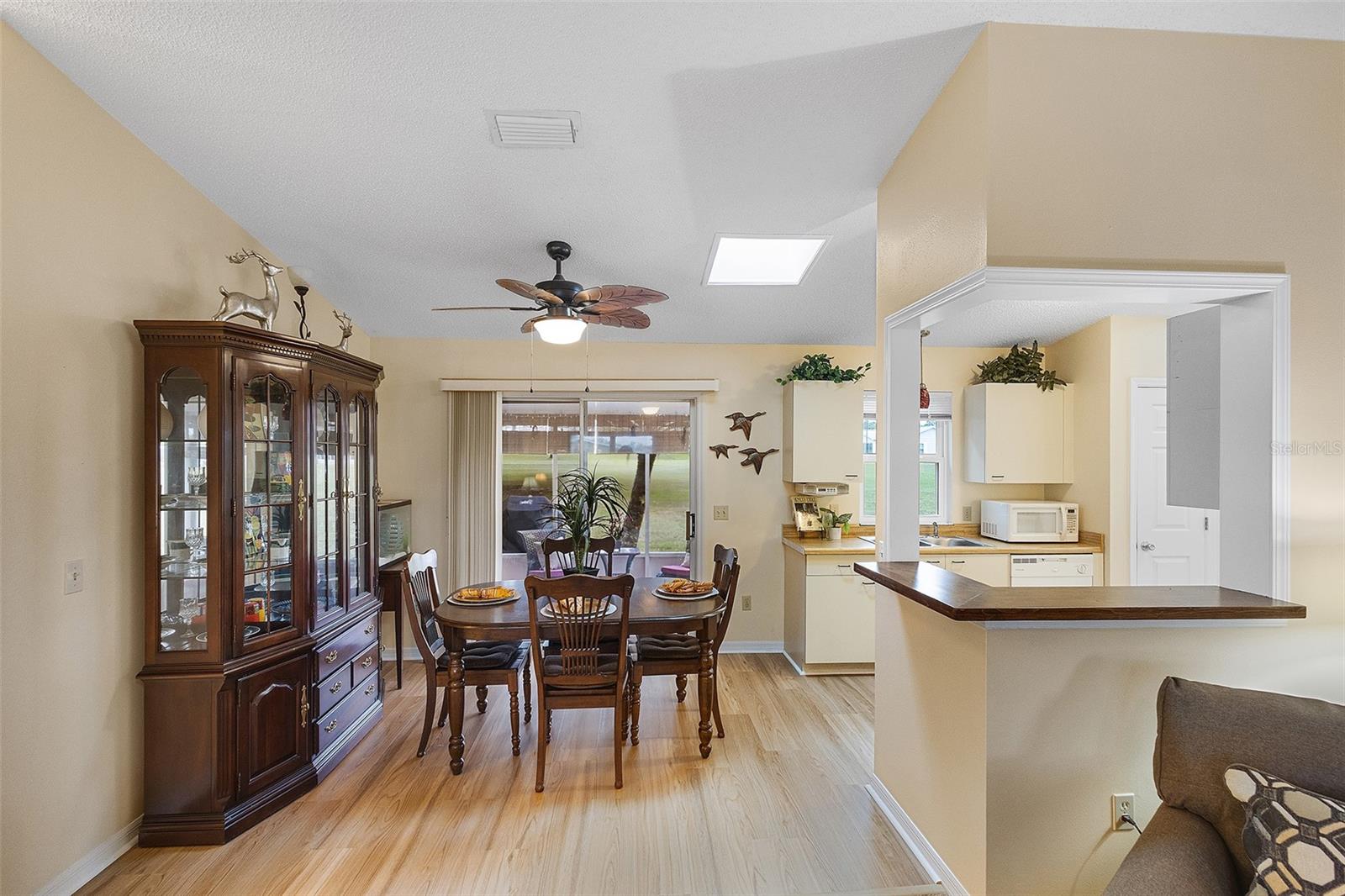 Image 9 of 34 For 1536 Schwartz Boulevard