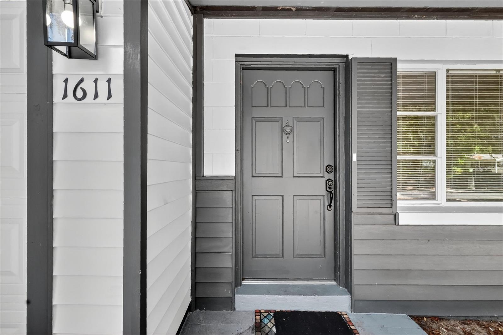 Image 2 of 26 For 1611 Hampton Road